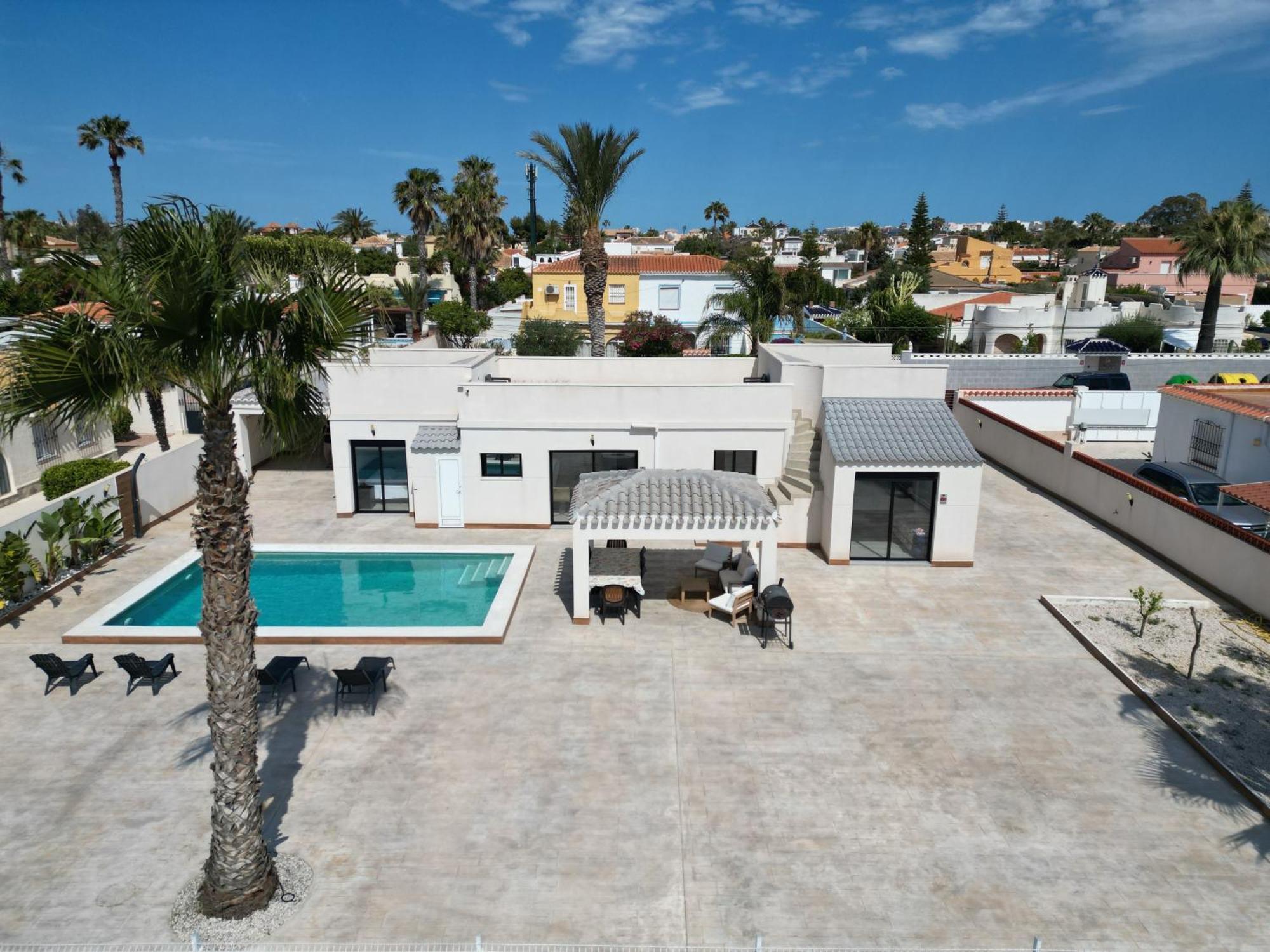 Pink Lagoon Villa Torrevieja Luaran gambar